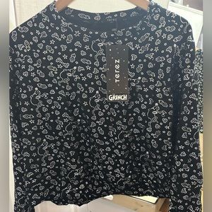 New sweater (grinch theme)